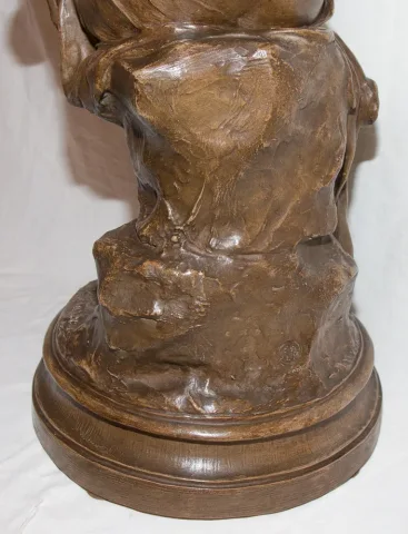 ESCULTURA EARTHENWARE FIRMADA POR PAUL DELAROCHE