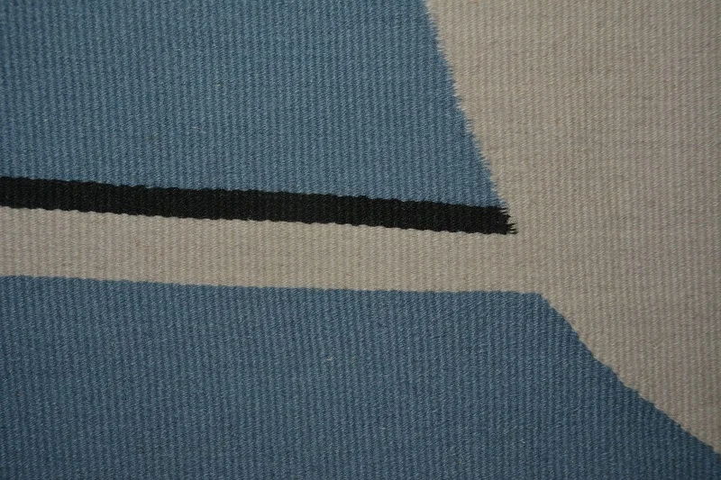 La Galerie présente un tapis tissé main  en laine dans le style des années 30/40