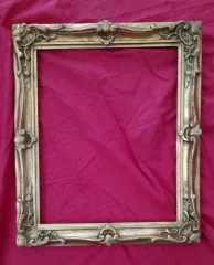 CO23/81 Cadre en bois sculpte, XIX siècle
