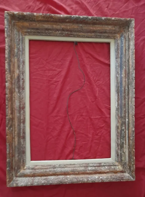 C0024/7, Montparnasse  ,cadre  sculpté en bois