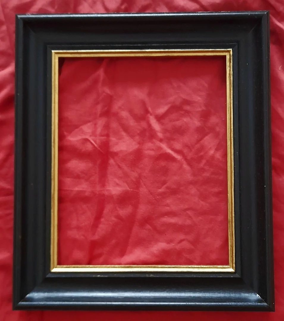 TWENTIETH CENTURY DUTCH STYLE FRAME