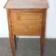 Petit meuble de salon  de style Louis XVI