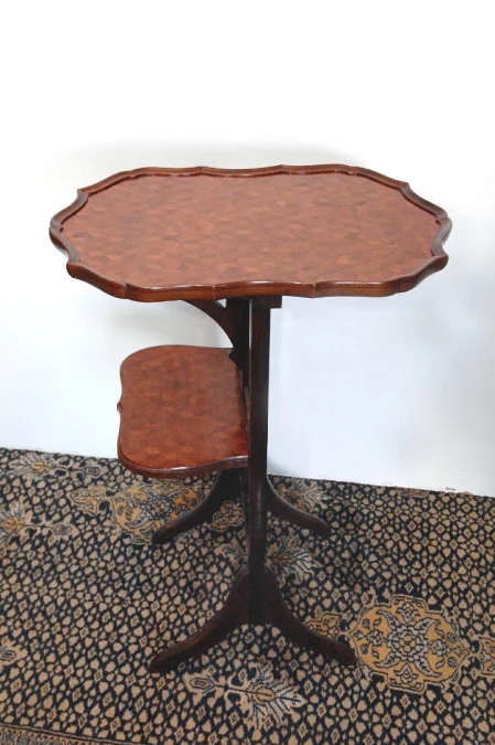 Rare petite table de salon  Epoque Napoléon III