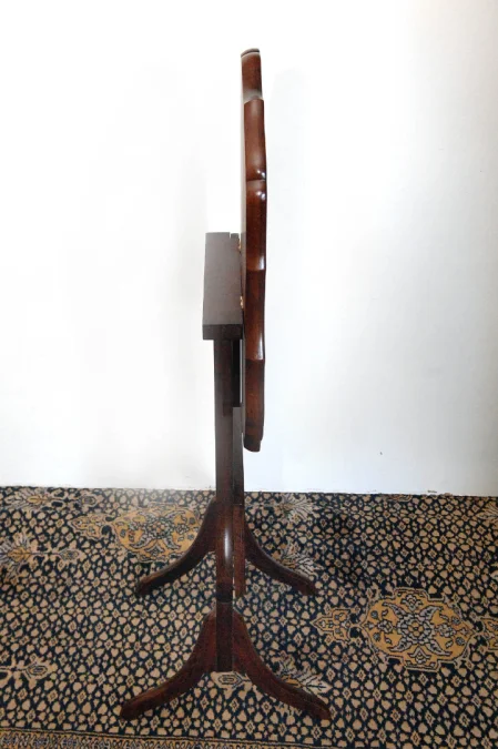 Rare petite table de salon  Epoque Napoléon III