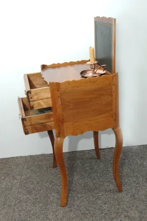 Petit meuble de salon avec ecran en noyer 18 eme