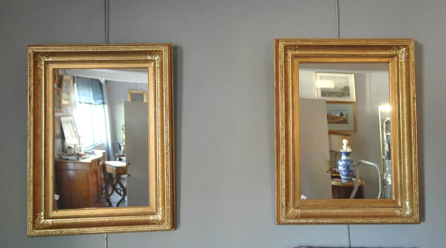 PAIR OF FRENCH RESTAURATION PERIOD MIRRORS