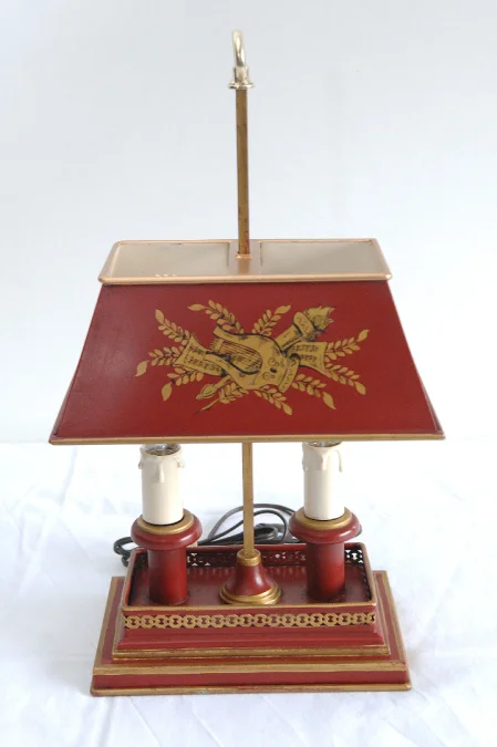 BOUILLOTTE LAMP