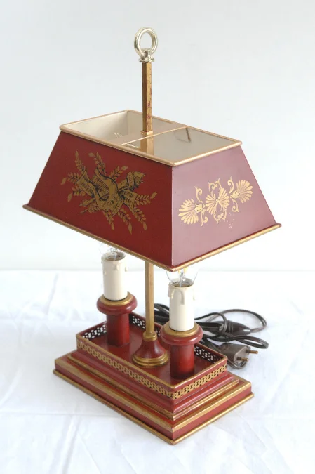 BOUILLOTTE LAMP