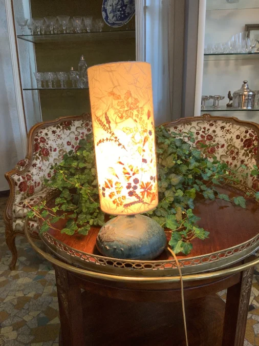VINTAGE LAMP