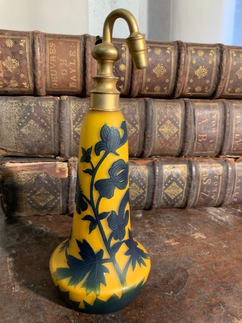 BOTELLA DE PERFUME SPRAY