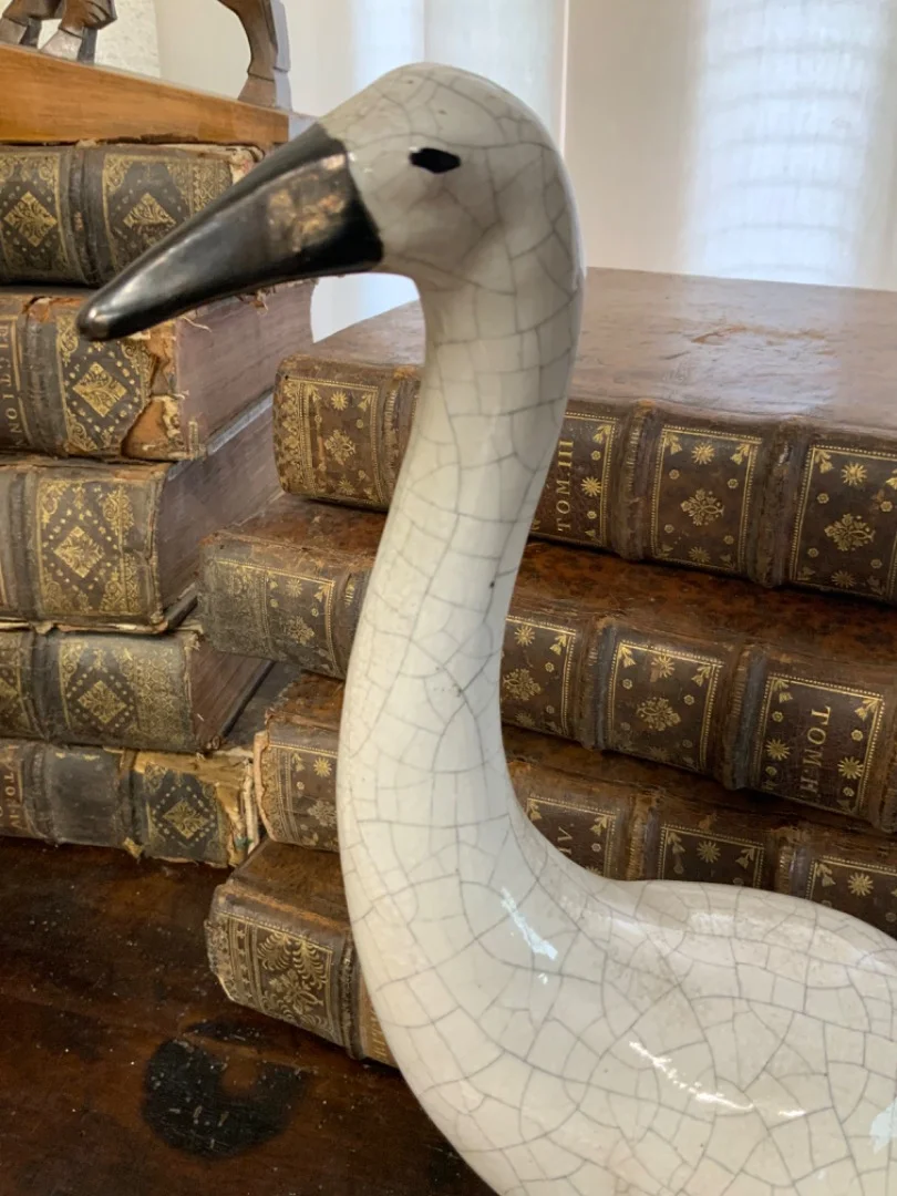 Cigogne en grès émaillé polychrome