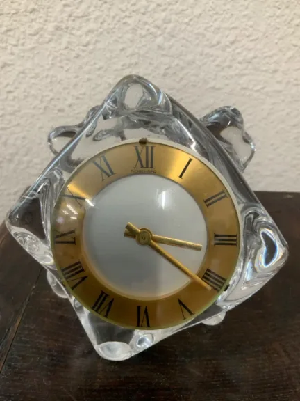 Pendulette Horloge Collection Hour Lavigne