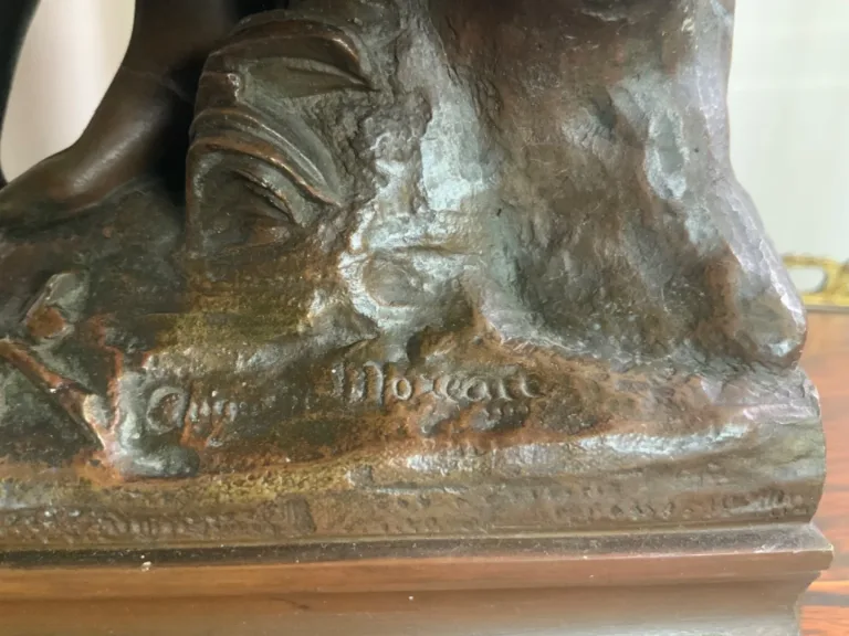 Bronze Auguste MOREAU