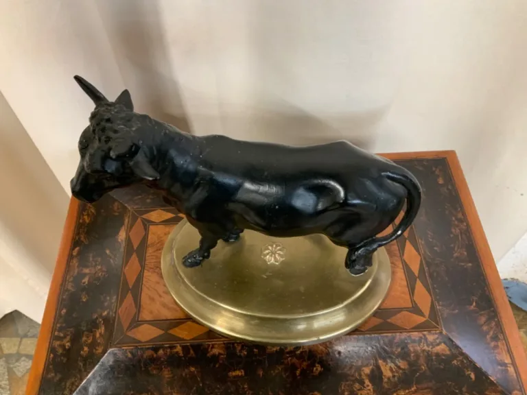 Sculpture taureau