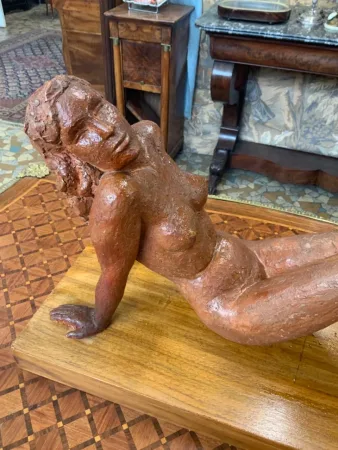 Sculpture en terre cuite de style Art Déco