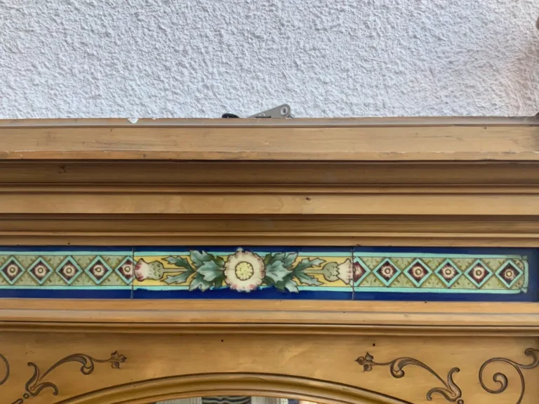 Porte manteau avec glace et jardinière