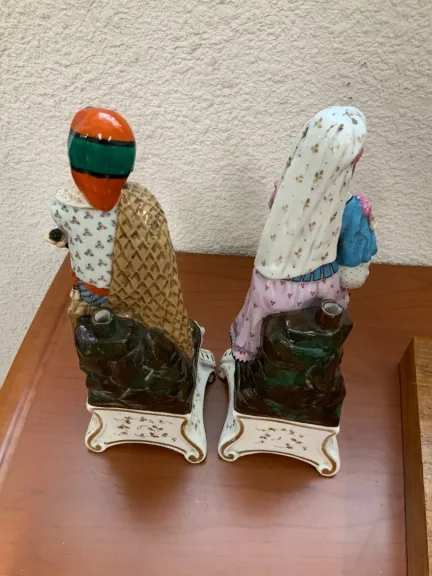 Paire d’encriers en  porcelaine Vieux Paris