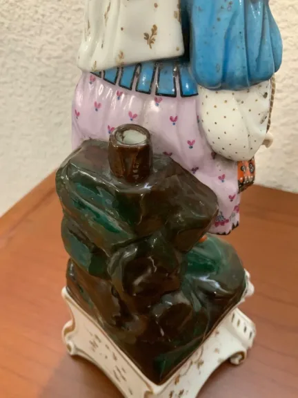Paire d’encriers en  porcelaine Vieux Paris