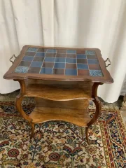 Table signed A.BASTET