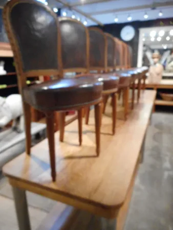 serie de 8 chaises cuir
