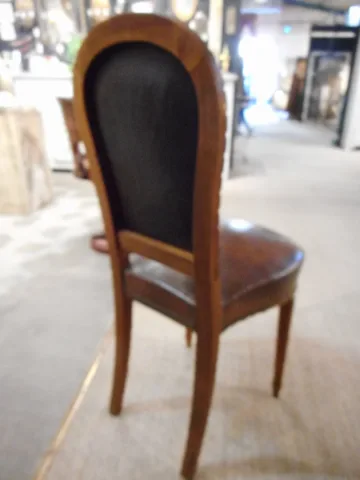 serie de 8 chaises cuir