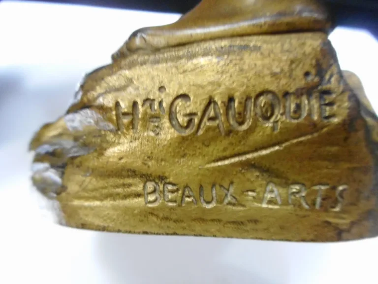 БРОНЗА ПОДПИСАЛ H. GAUQUIE