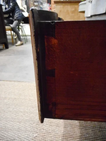 COMMODE de STYLE