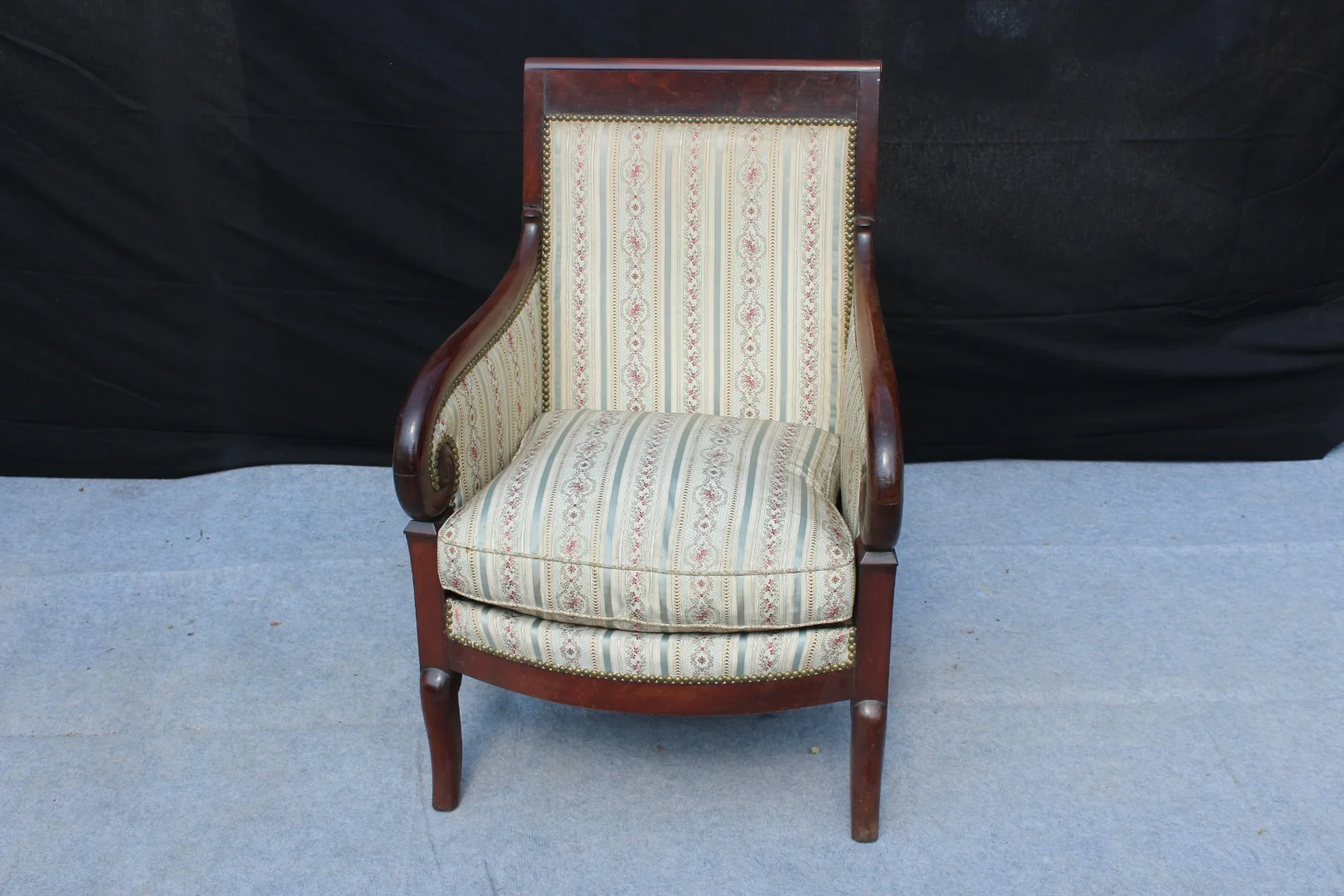 FRANSE ARMCHAIR VAN DE RIJKSRIEM