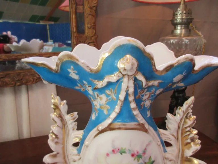 ALTAR VASE