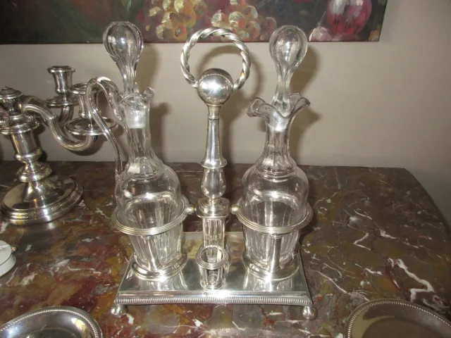 ZILVEREN CRUETS