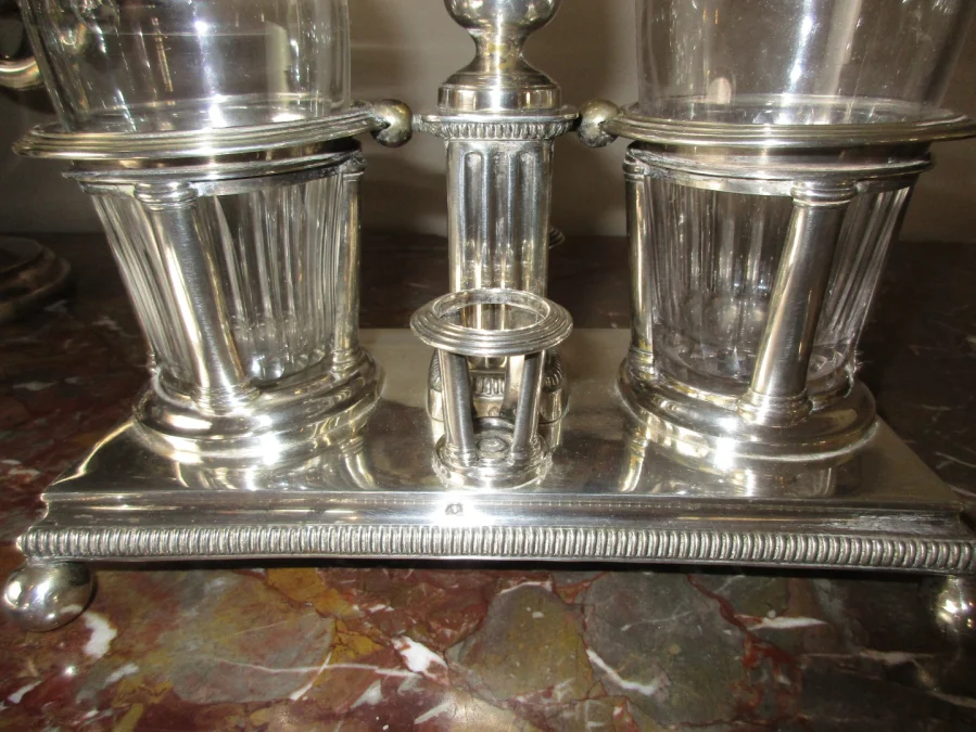 SILBERNE CRUETS