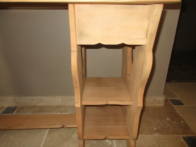 PINE WRITING TABLE