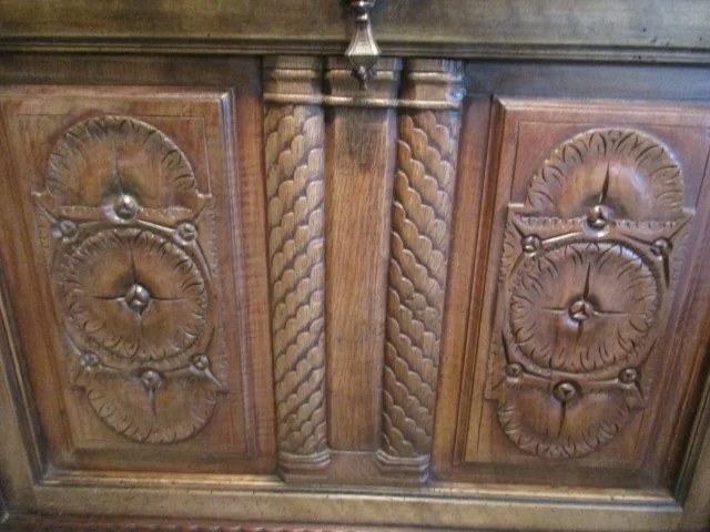 CHEST