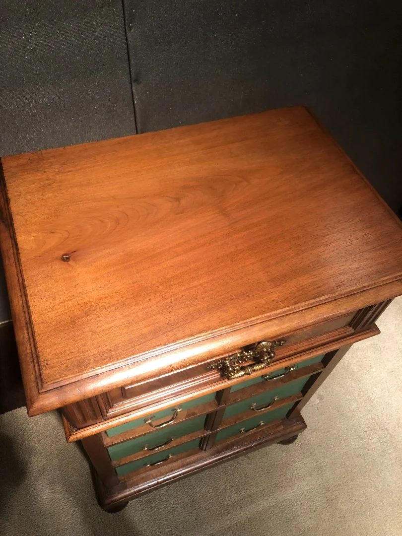 Meuble cartonnier