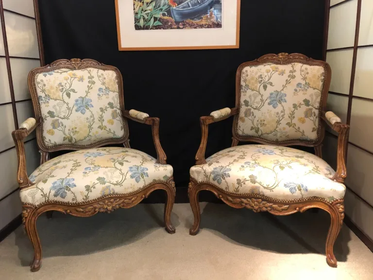 PAAR LOUIS XV STIJL STOELEN