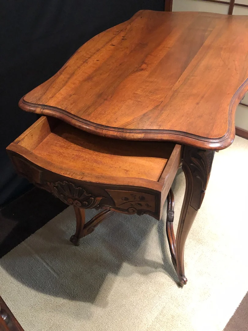 LOUIS XV STIJLTAFEL