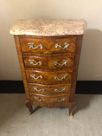 Chiffonnier style Louis XV
