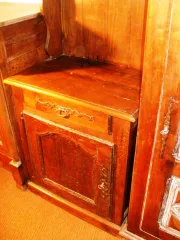 FRANZÖSISCHER SCHRANK