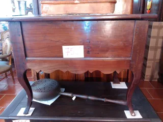 KNEADEN TROUGH