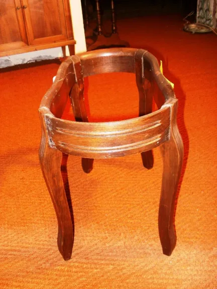 BIDET STAND