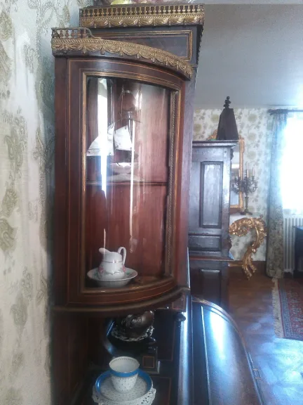 BONHEUR DU JOUR DESK