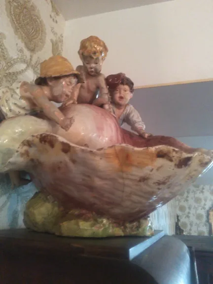 FAIENCE GROUP