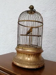 AUTOMAT