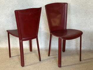 Paar Stühle