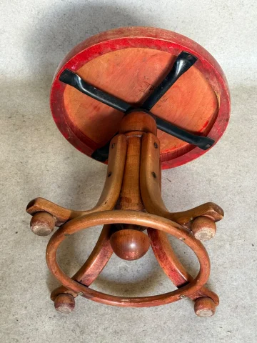 Stool