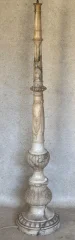Stehlampe