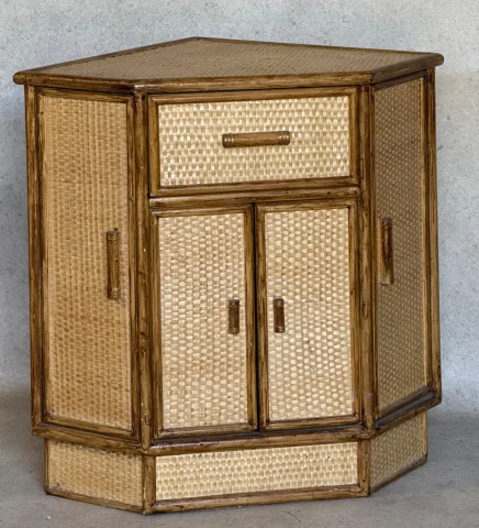 Eckschrank
