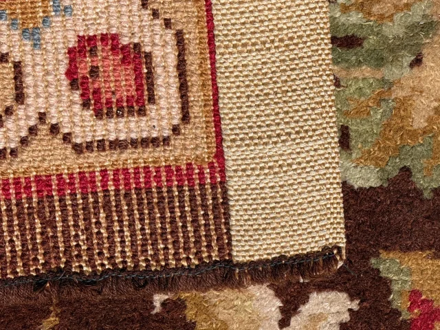Handgeknüpfter Teppich