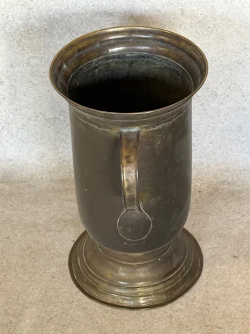Umbrella stand