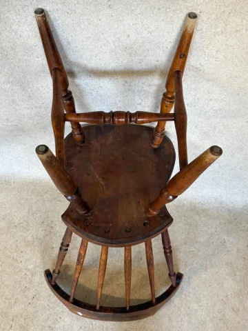 Amerikanischer Stuhl